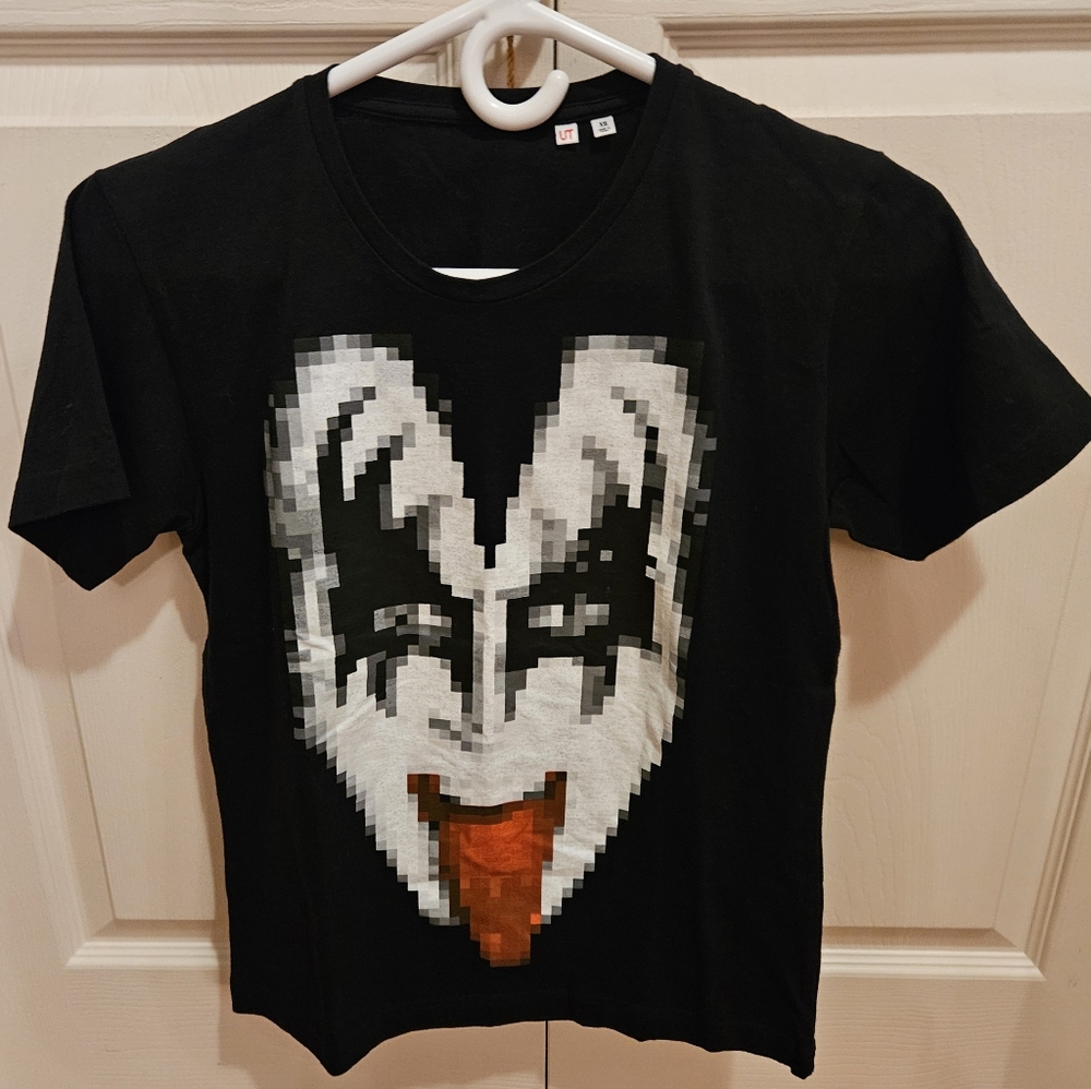 KISS x Uniqlo T-shirt (The Demon, Gene Simmons)